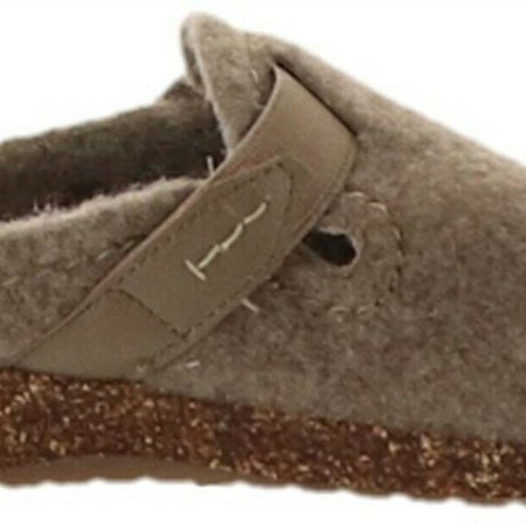 earth origins felt clogs